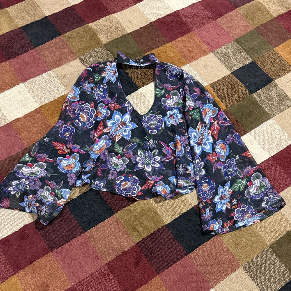 Show Me Your MuMu Vibrant Floral V-Neck Blouse